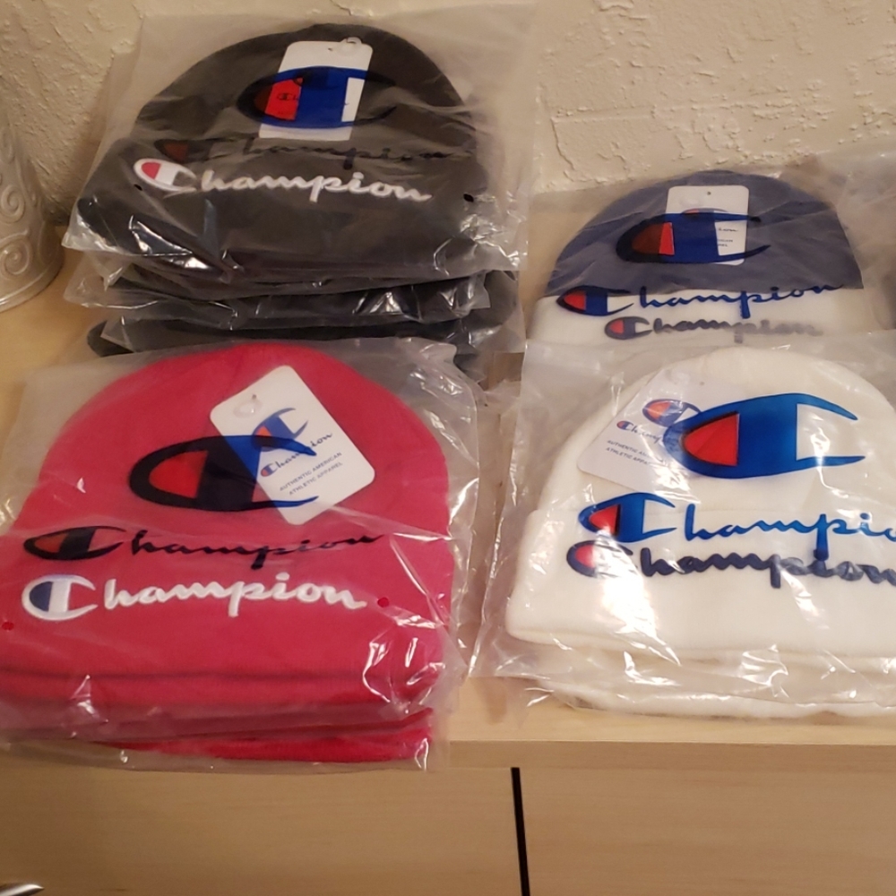 COPY - COPY - Champion winter hats